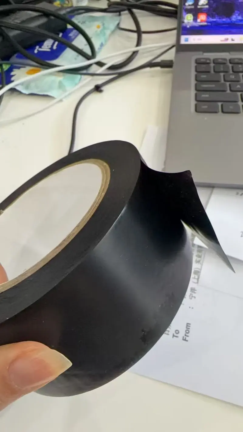 ເທບຜ້າແລະ 