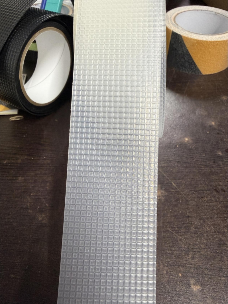 Full-Chain Solutions ສຳລັບການຣີໄຊເຄິນສິ່ງເສດເຫຼືອຈາກເທບ